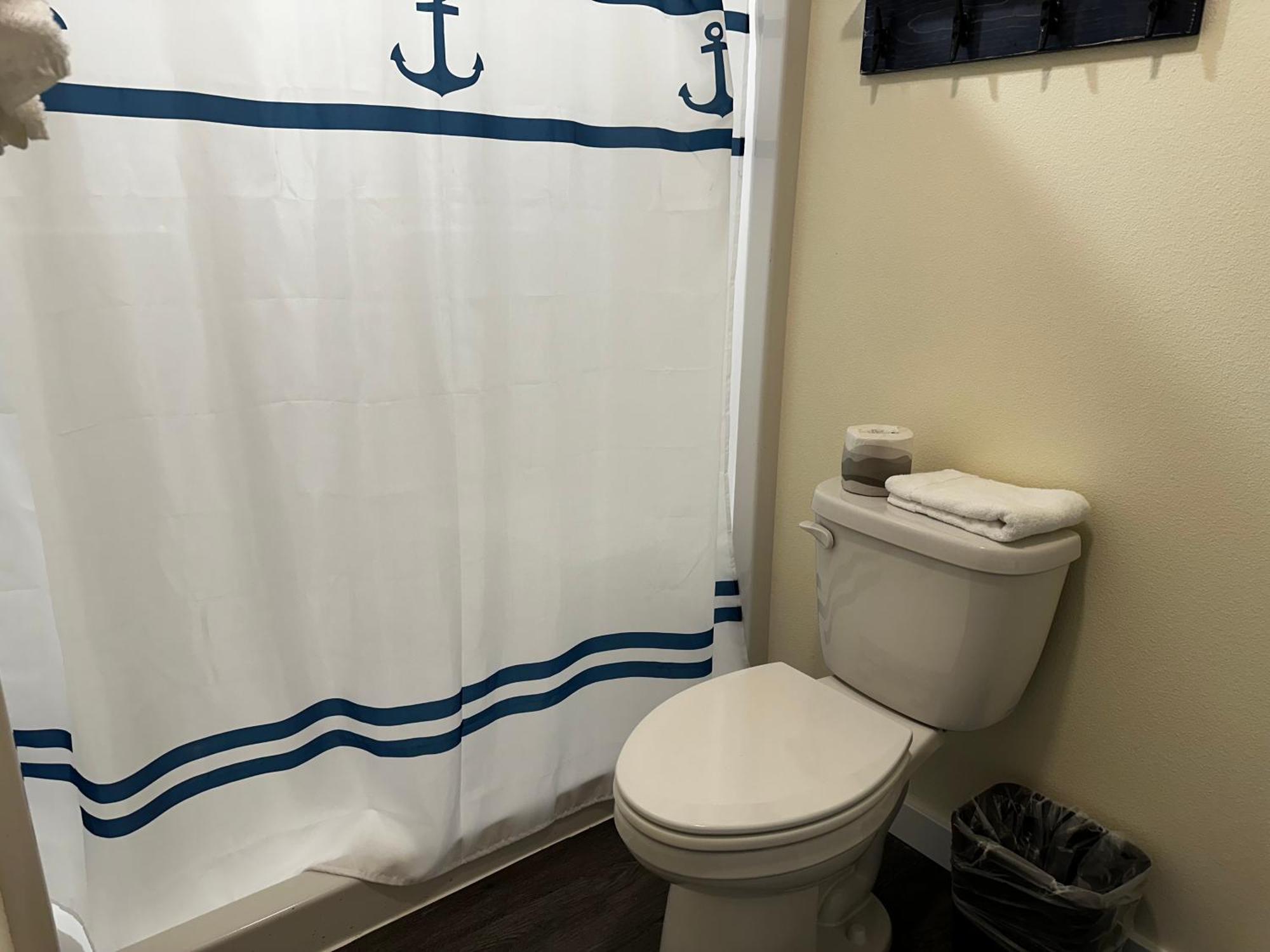 Dock Street Inn ويستبورت المظهر الخارجي الصورة